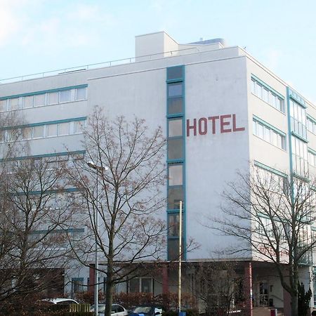 Businesshotel & Appartements Stuttgart-Vaihingen Esterno foto